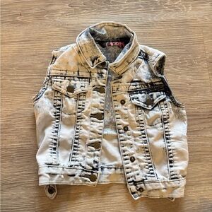 Kids Stone Wash Denim Vest with Black Accents 4T   Designed by 12 K 80's Style